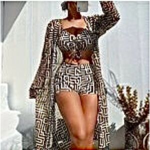 🆕Chic Black and White Geometric Print Swim Set with Sheer Coverup. Size L. NWT.